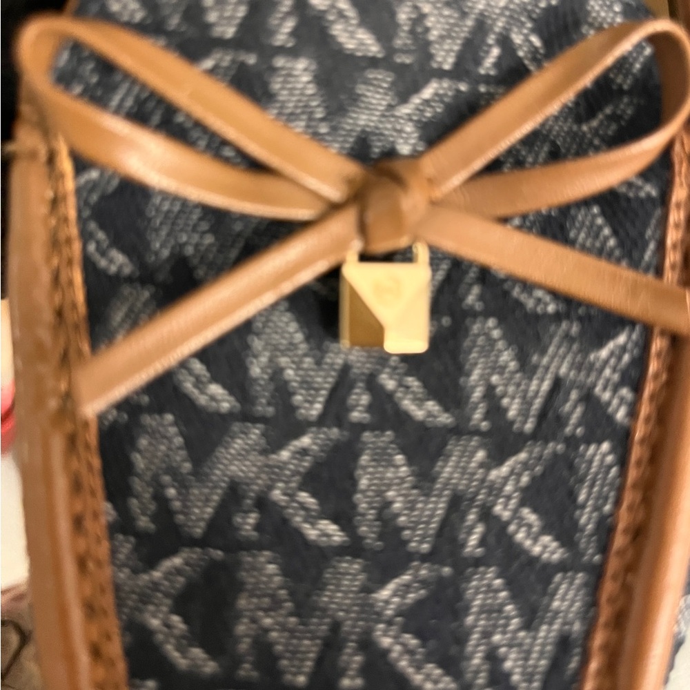Black Friday NEW Michael Kors  BLACK & GREY, tan leather Juliette Flats. Size 8. - Picture 8 of 13